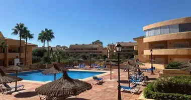 2 bedroom apartment in Ricmar, Spain