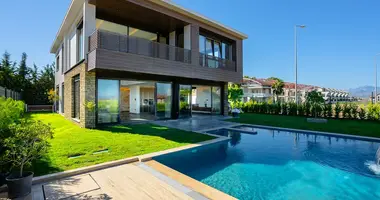 Villa 4 chambres dans Serik, Turquie