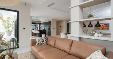Villa 8 bedrooms in Ricmar, Spain
