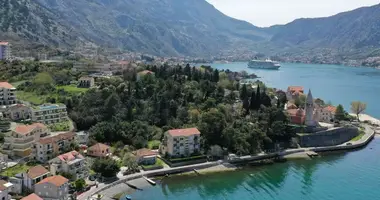 Apartamento 2 habitaciones en Prcanj, Montenegro