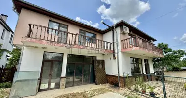 Haus 4 zimmer in Poroy, Bulgarien