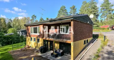 Maison 3 chambres dans Nurmijarvi, Finlande