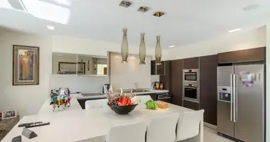 5 bedroom house in Pyrgos Lemesou, Cyprus