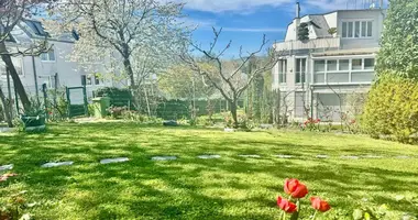 4 room apartment in Vienna, Austria
