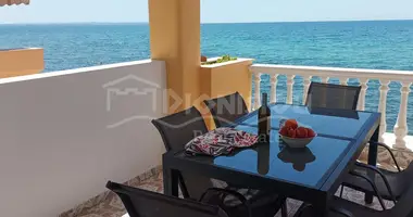 Dom 3 pokoi w Nea Flogita, Grecja