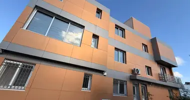 Oficina 300 m² en Pafos, Chipre