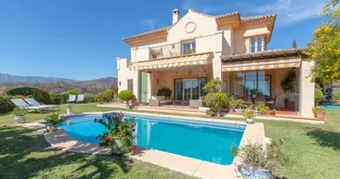 5 bedroom house in Ricmar, Spain