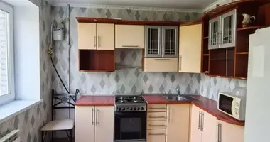 4 room apartment in Navapolatsk, Belarus