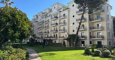 Wohnung 3 Schlafzimmer in San Pedro Alcantara, Spanien