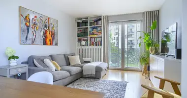 Wohnung 3 zimmer in Warschau, Polen
