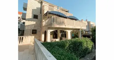 Dom 9 pokojów w Grad Supetar, Chorwacja