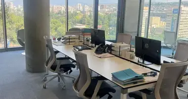 Bureau 153 m² dans Tbilissi, Géorgie
