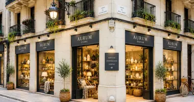Gewerbefläche 130 m² in Barcelona, Spanien