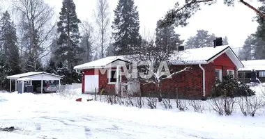 Haus 3 zimmer in Nurmijarvi, Finnland