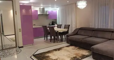 Квартира 3 комнаты в Минск, Беларусь