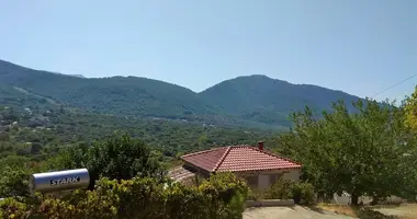 Grundstück in Agios Georgios, Griechenland