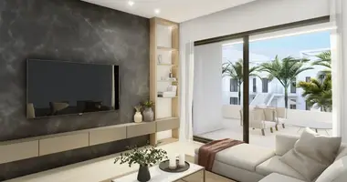 2 bedroom apartment in Pilar de la Horadada, Spain