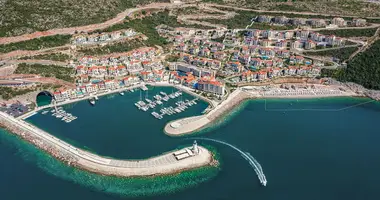 Penthouse 1 chambre dans Tivat, Monténégro