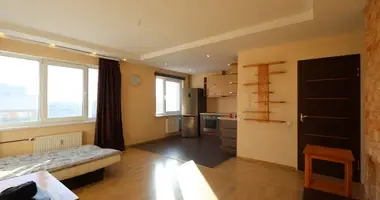 Wohnung 3 zimmer in Libau, Lettland