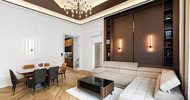 3 bedroom apartment in Central Hungary, Hungary