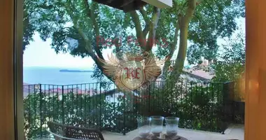 Villa 4 zimmer in Gardone Riviera, Italien