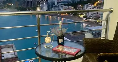 Квартира 3 комнаты в Черногория