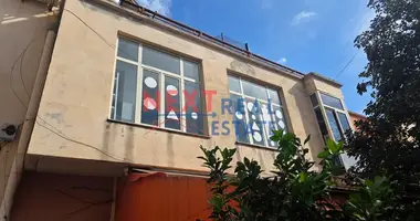 Commercial property 63 m² in Bashkia Vlore, Albania