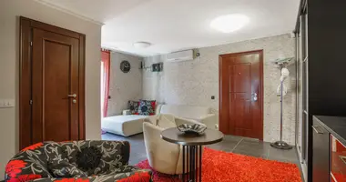 Haus 5 Schlafzimmer in Stoliv, Montenegro