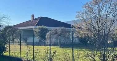 Haus 4 Schlafzimmer in Kosic, Montenegro