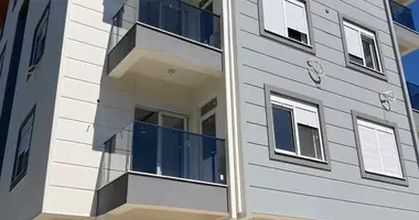 Mieszkanie 2 pokoi w Alanya, Turcja