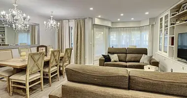 Apartment in Alicante, Spain