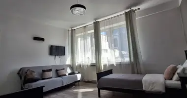 Mieszkanie 2 pokoi w Warszawa, Polska