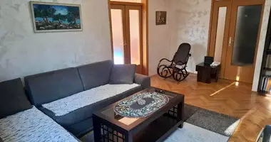 Apartamento 3 habitaciones en Tivat, Montenegro