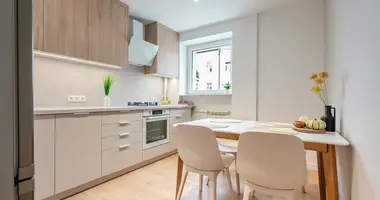 Appartement 2 chambres dans Varsovie, Pologne