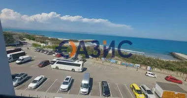 Квартира 3 комнаты в Pomorie, Болгария