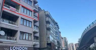 Wohnung 5 zimmer in Cicek Tekke Sokak, Türkei
