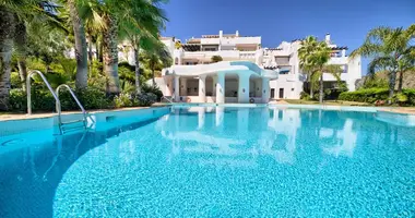 Apartamento 2 habitaciones en Benahavis, Španjolska