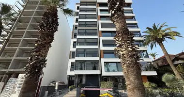 Appartement 3 chambres dans Karsiyaka, Turquie