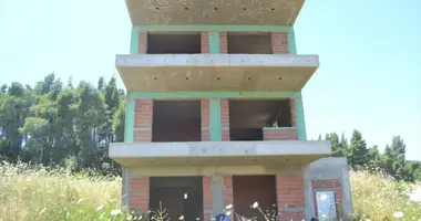 Cottage 4 bedrooms in Pefkochori, Greece
