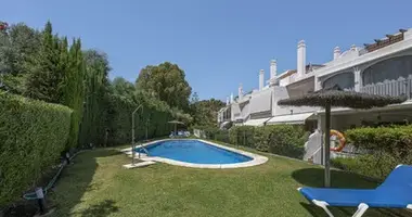 Dom 4 pokoi w San Pedro Alcantara, Hiszpania