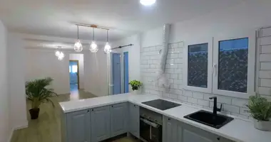3 bedroom apartment in Valencia, Spain