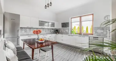 Casa en Voivodato de Mazovia, Polonia