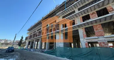 Квартира 3 комнаты в Golem, Албания