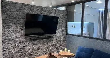 2 room apartment in Barawlyany, Belarus