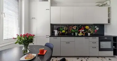 1 room apartment in Warsaw, Poland