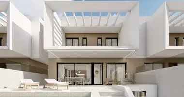 Reihenhaus in Dolores, Spanien