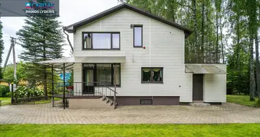 Maison dans Skirgiskes, Lituanie