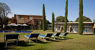 Hotel 23 bedrooms in Costa Brava, Spain