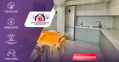 Mieszkanie 3 pokoi w Soligorsk, Białoruś