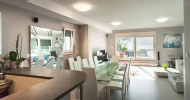 Appartement 6 chambres dans Dobrota, Monténégro